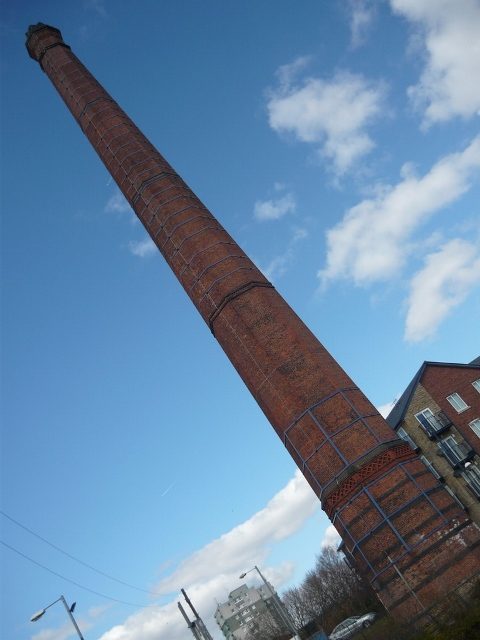 Ashton-under-Lyne Junction Mills chimney (2013 images) - 02
