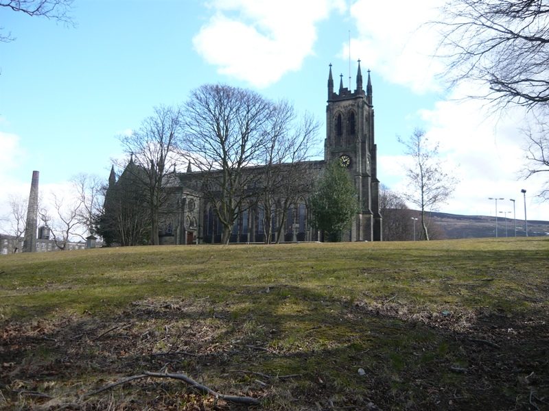 St Paul's Church, Stalybridge (in 2013) - 02